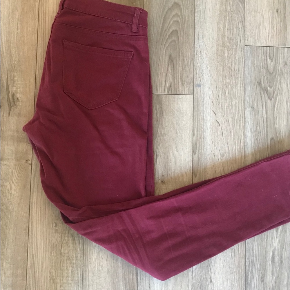 SUPER CUTE MAROON REFUGE SKINNY PANTS